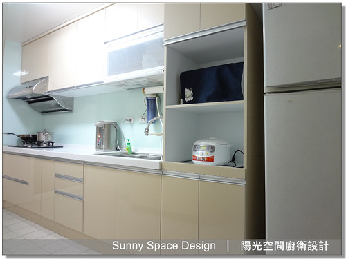 二字型廚房動線規劃全景