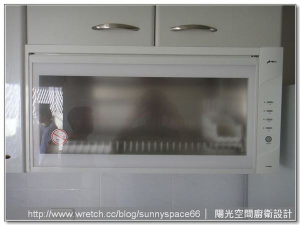 60cm半身電器櫃與底座利用