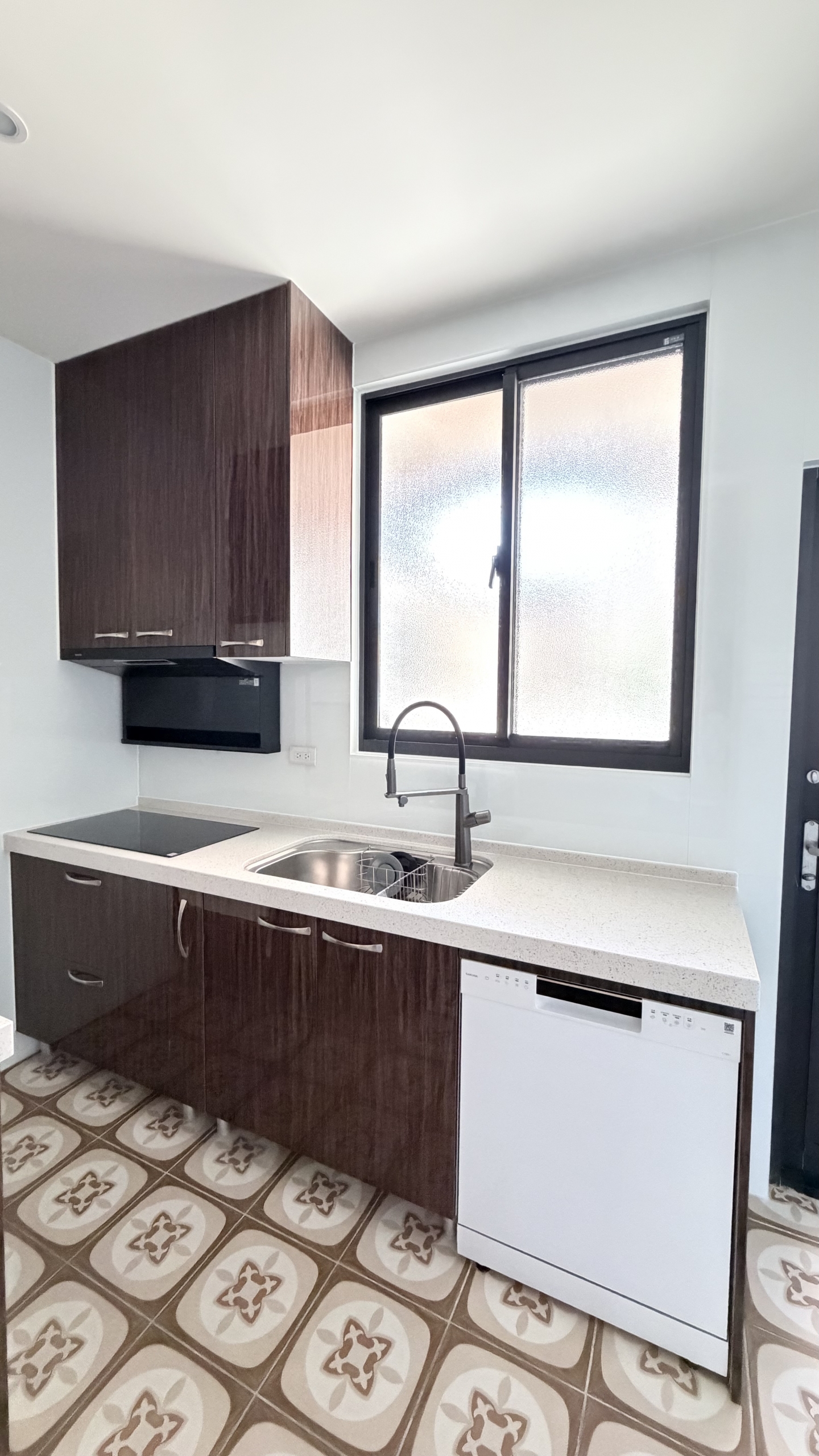 石英石檯面 SI-236 近照