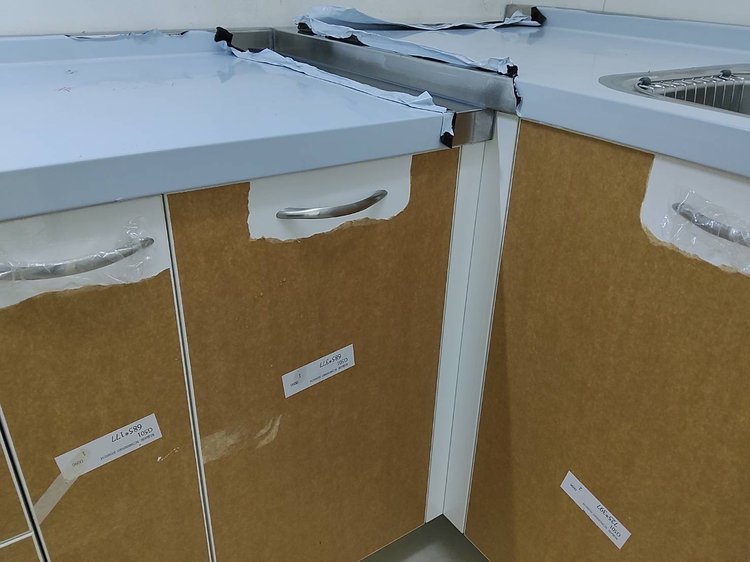 爐台區與上櫃抽油煙機配置 完工細節