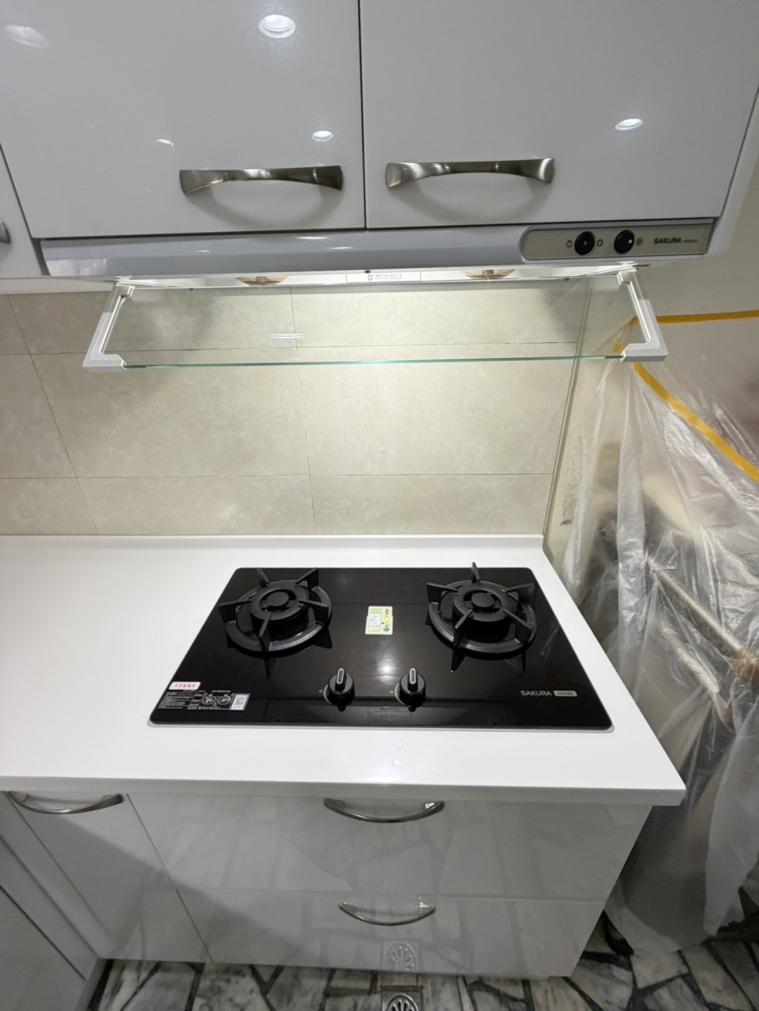 亮白色 L型廚房 韓國人造石檯面 白色水晶門板