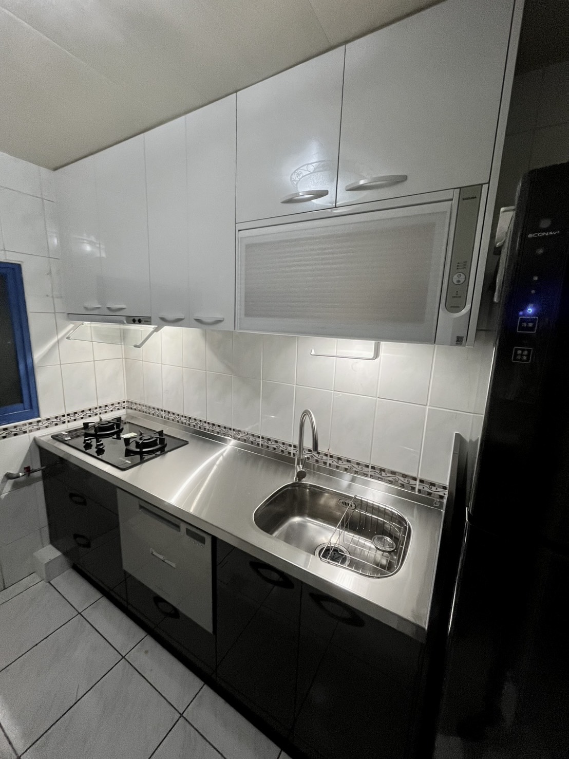 完工後清爽明亮的廚房氛圍