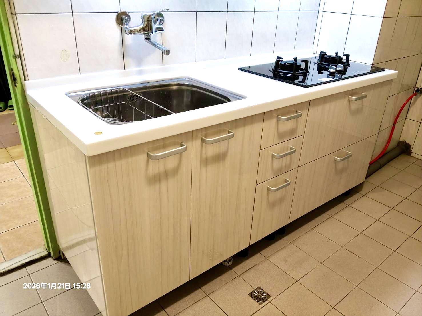 萬華區一字型廚房 櫻花廚下淨熱飲配置